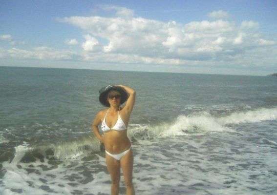 Тома-Катя(нимфоманки), 8 952 548-47-85