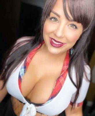 Развратная шлюха Мила