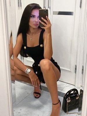 Оленька — закажите эту проститутку онлайн в Воронеже