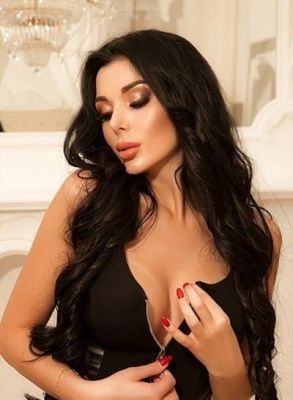 Нина, 31 лет — массаж с окончанием