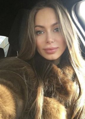 Вызов проститутки в Воронеже (Дарина, от 3500 руб. в час)